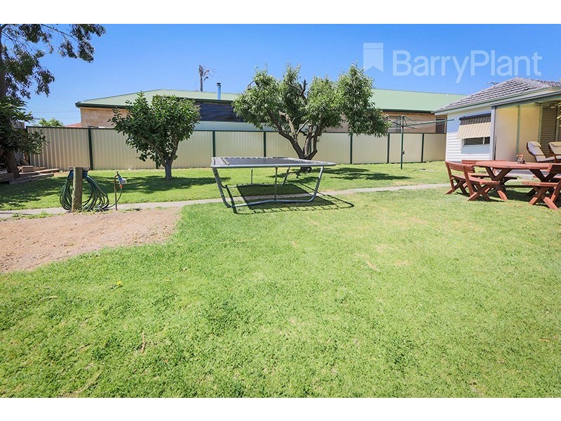 90 Liege Ave, Noble Park VIC 3174