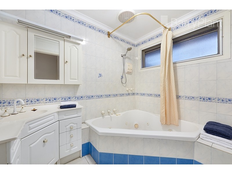 23 Brett Drive, Keysborough VIC 3173