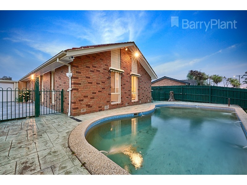 23 Brett Drive, Keysborough VIC 3173