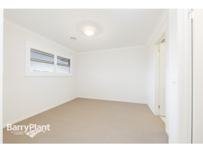7 La Grange Mews, Keysborough VIC 3173