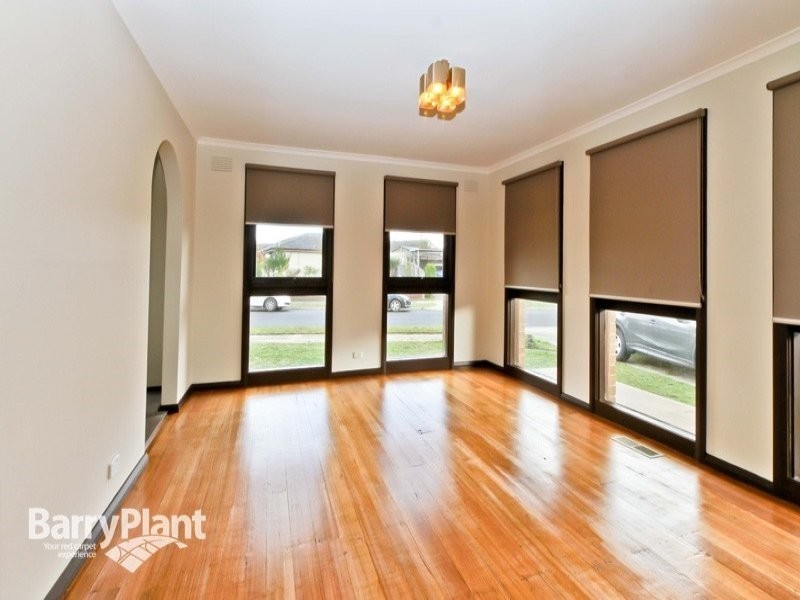 21 Bunnerong Crescent, Noble Park VIC 3174