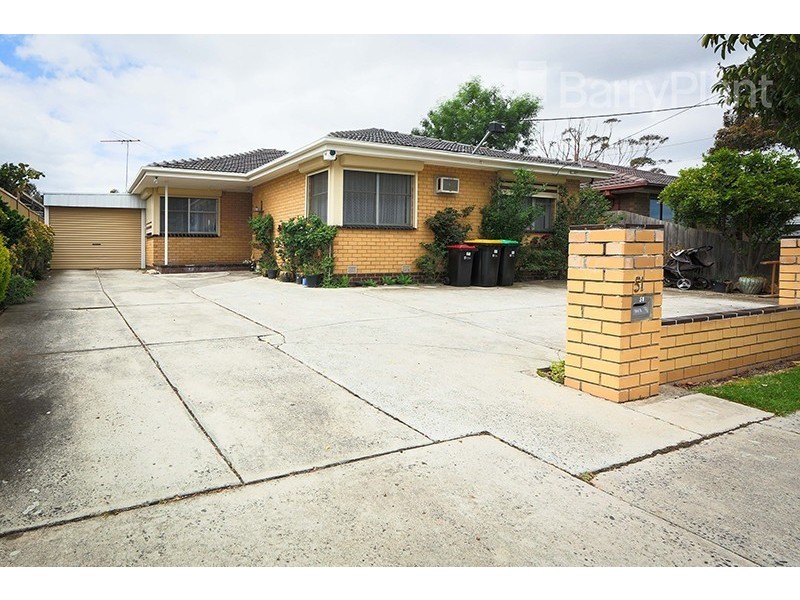 51 Bundeena Avenue, Keysborough VIC 3173