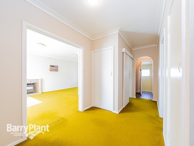 28 Wimpole Street, Noble Park North VIC 3174