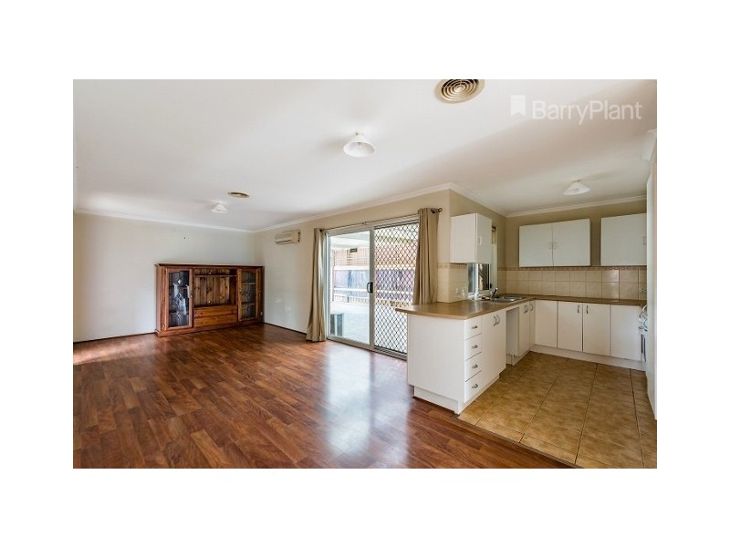 11 Menzies Close, Narre Warren South VIC 3805