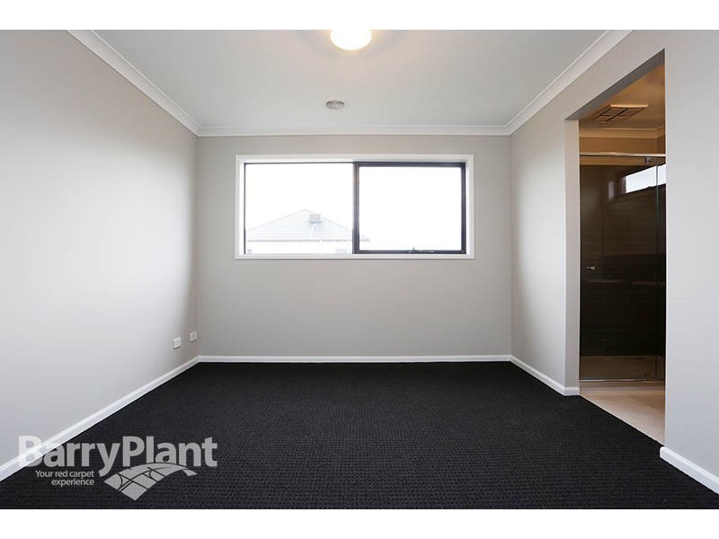 41 Solsbury Crescent, Keysborough VIC 3173