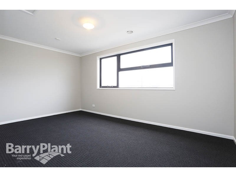 41 Solsbury Crescent, Keysborough VIC 3173