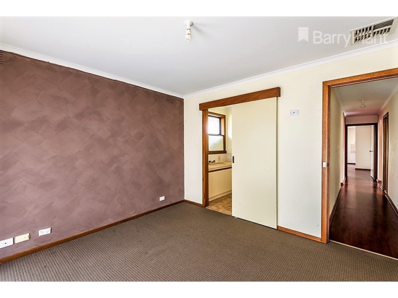 1 Fenton Court, Keysborough VIC 3173