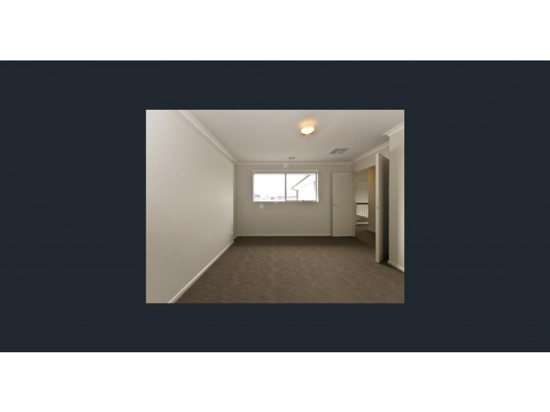 18 Lowell Drive, Keysborough VIC 3173