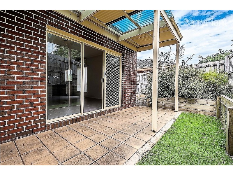 3/4 Doveton Avenue, Eumemmerring VIC 3177