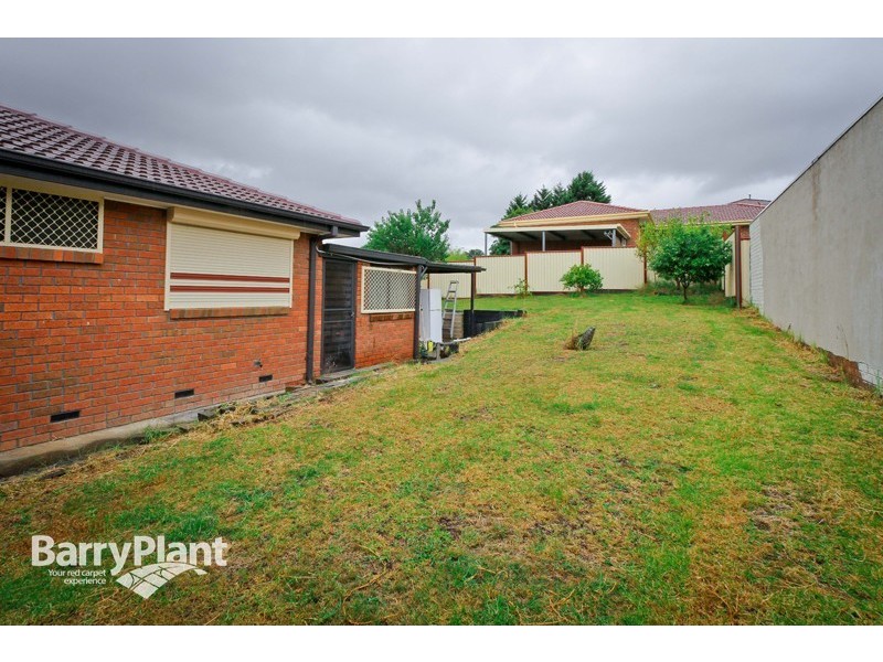 14 Peebles Street, Endeavour Hills VIC 3802