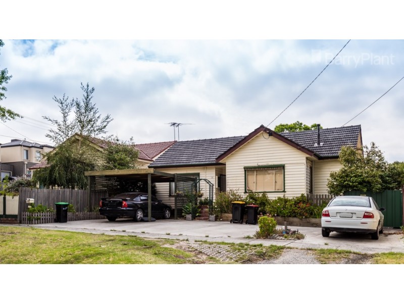 13 Dunblane Road, Noble Park VIC 3174