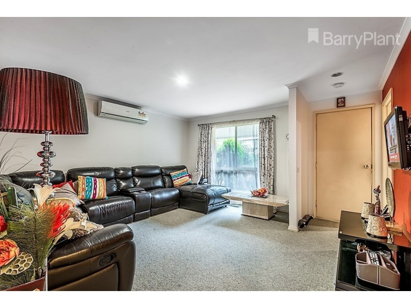 31/8 Monteith Cres, Endeavour Hills VIC 3802