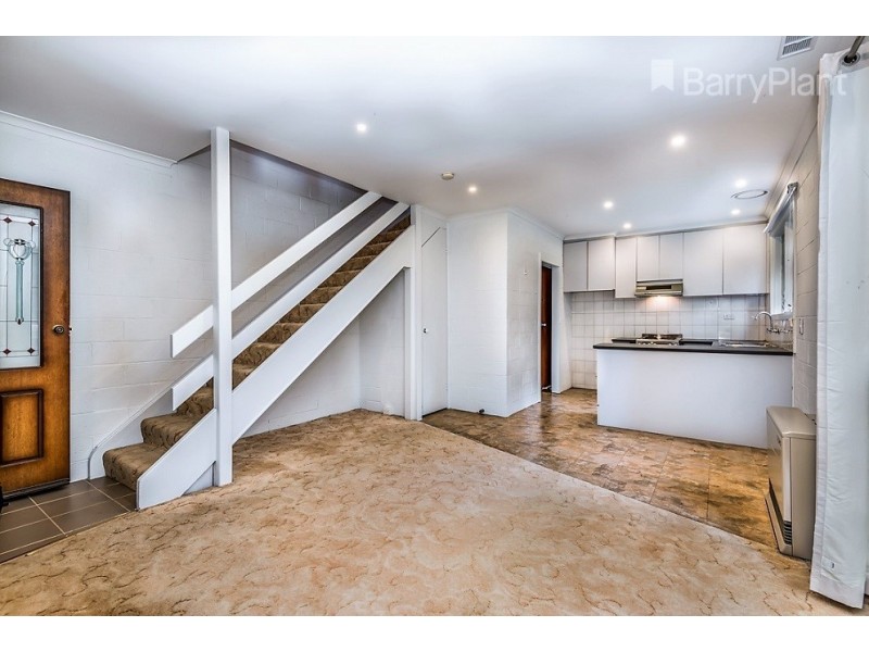 1/14 Carder Avenue, Seaford VIC 3198