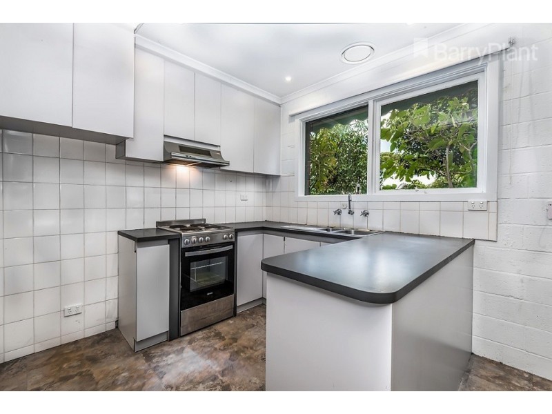 1/14 Carder Avenue, Seaford VIC 3198