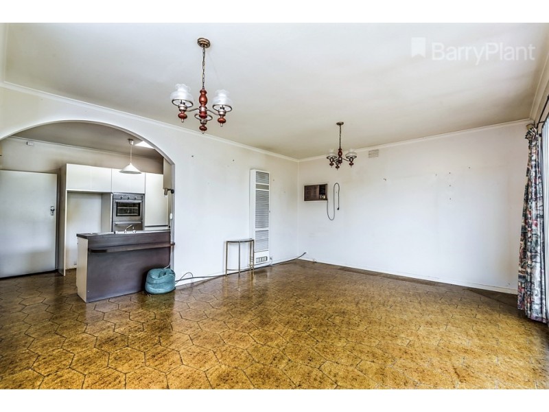 1 Dunblane Road, Noble Park VIC 3174