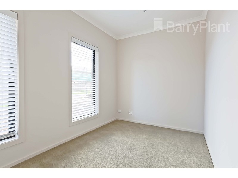 11 Grosvenor Street, Keysborough VIC 3173