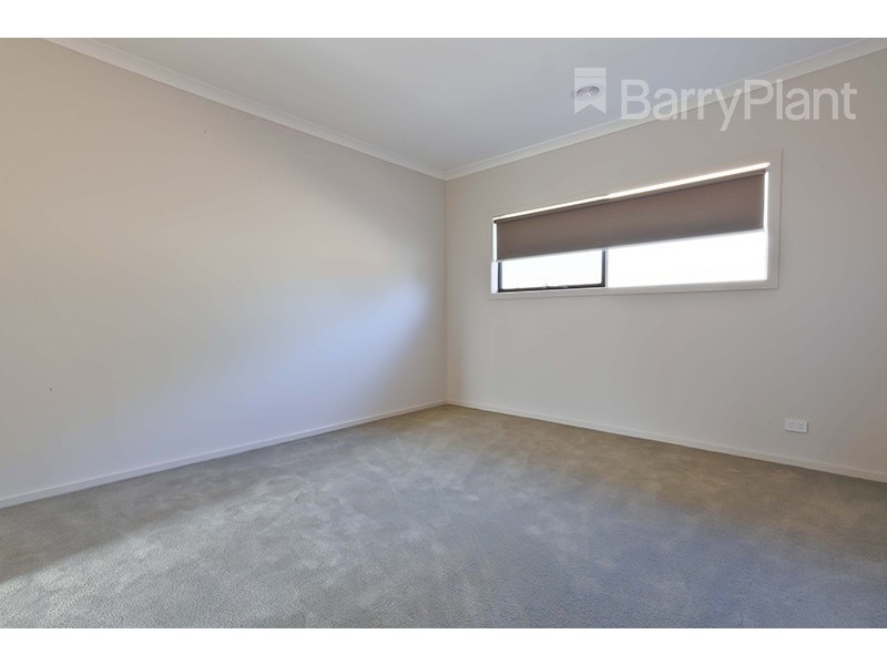 11 Grosvenor Street, Keysborough VIC 3173