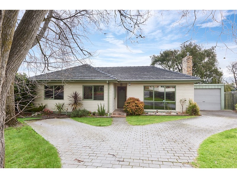 34 Hosken Street, Springvale South VIC 3172