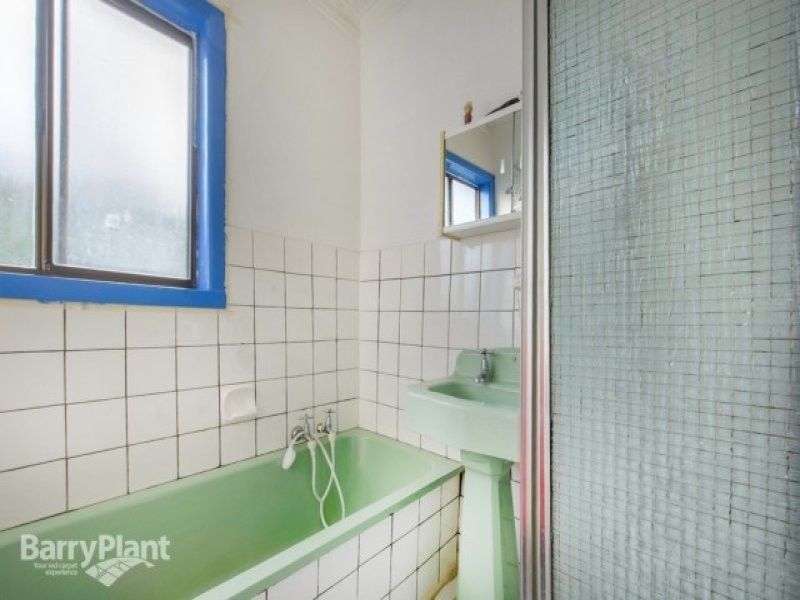 17 Jeffers Street, Noble Park VIC 3174