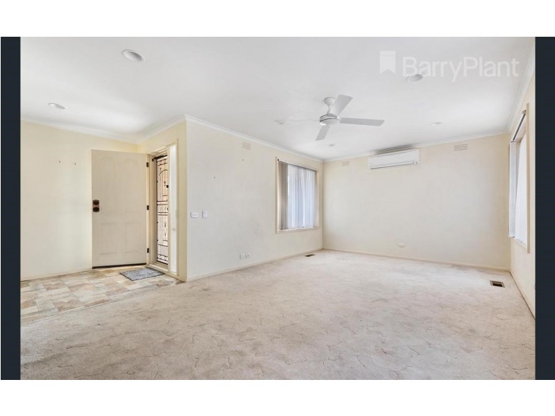 12 Silvan Grove, Hampton Park VIC 3976