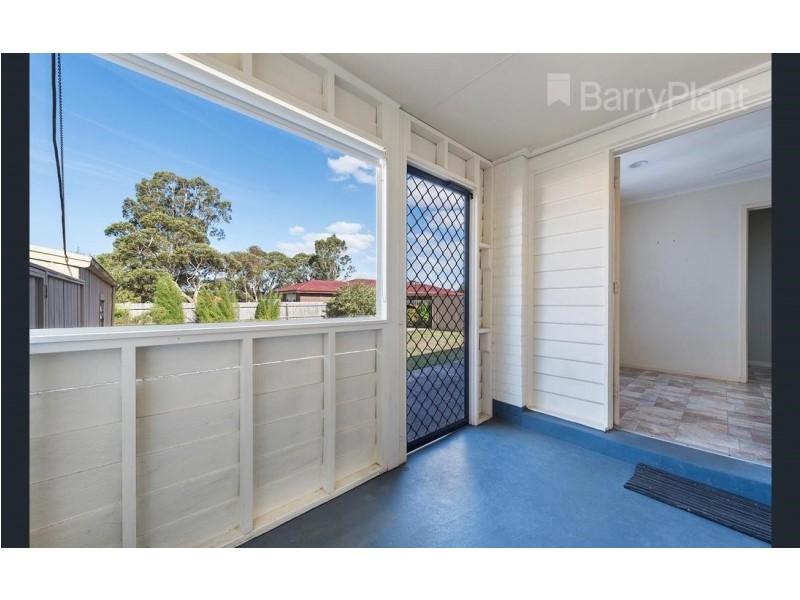 12 Silvan Grove, Hampton Park VIC 3976