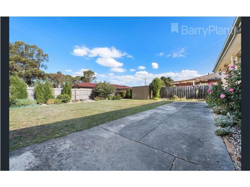 12 Silvan Grove, Hampton Park VIC 3976