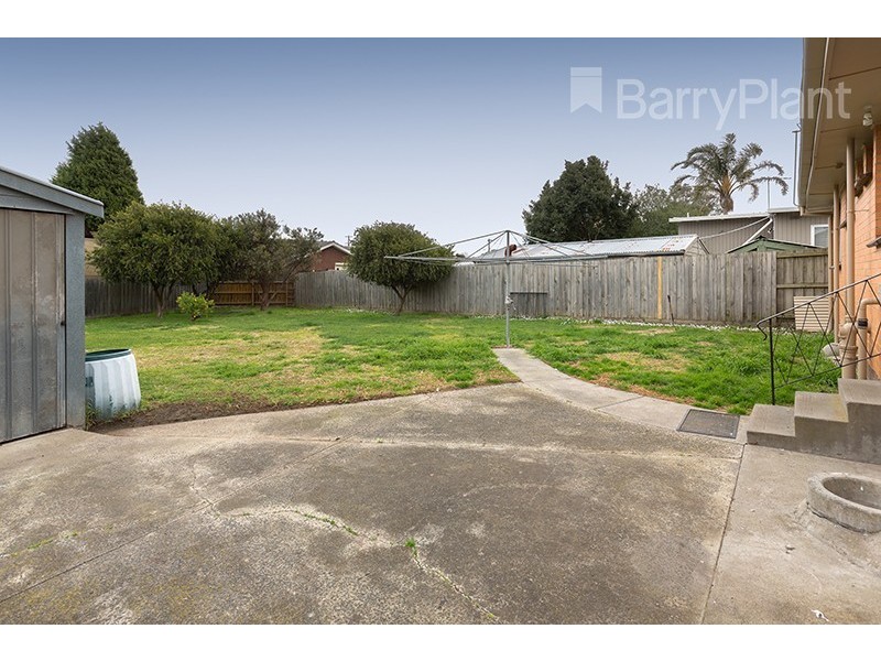1 McKay Court, Dandenong North VIC 3175