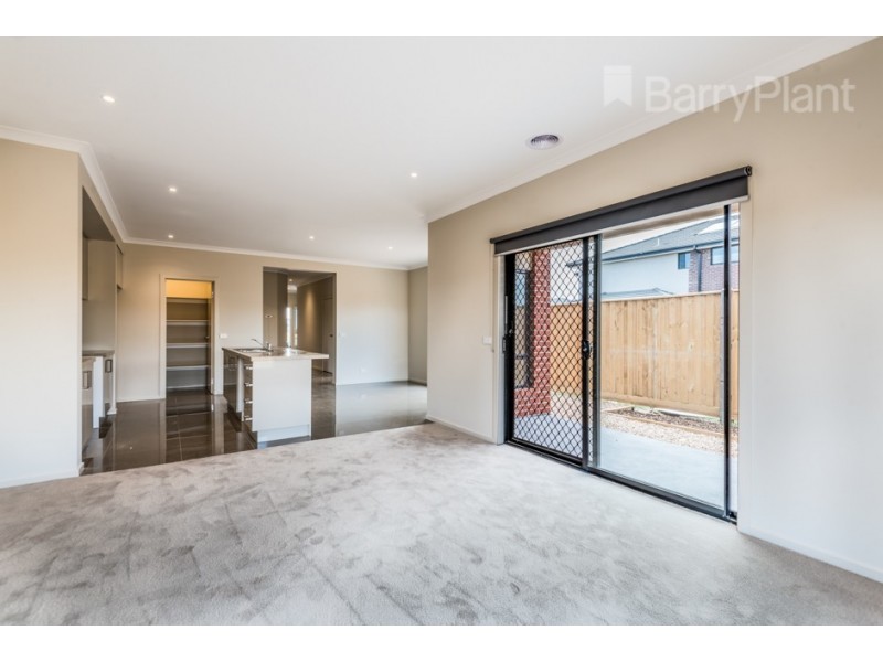 48 Chi Avenue, Keysborough VIC 3173