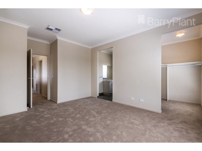 48 Chi Avenue, Keysborough VIC 3173