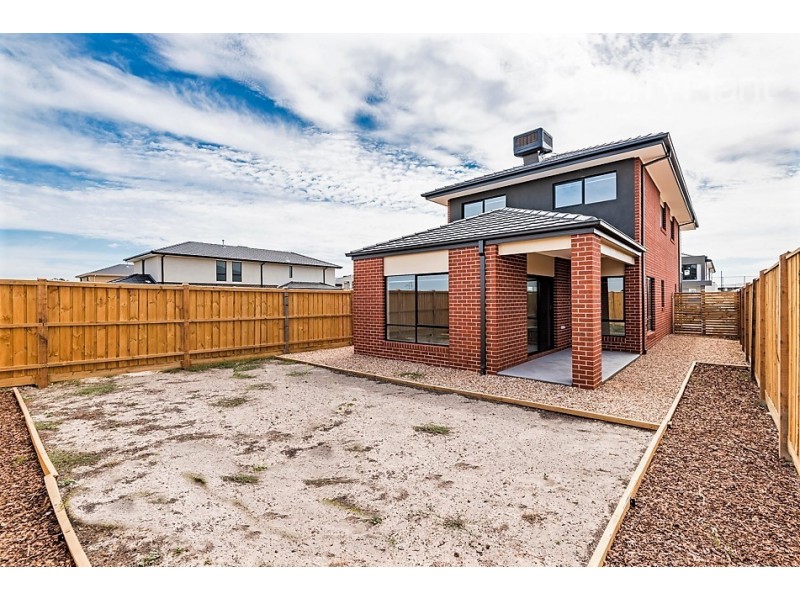 48 Chi Avenue, Keysborough VIC 3173