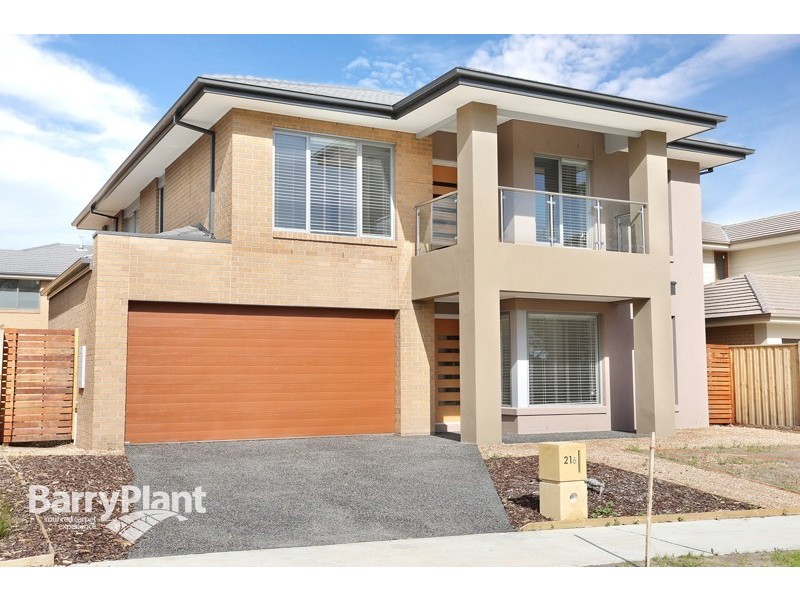 216 Clarendon Drive, Keysborough VIC 3173