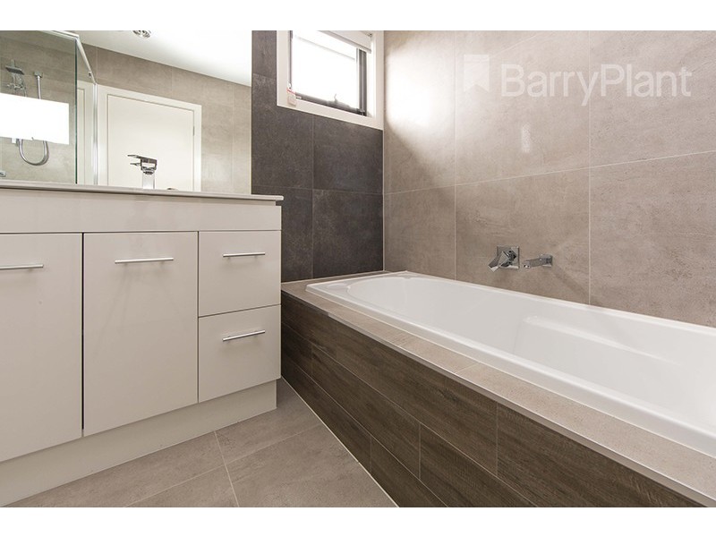 1A Simpson Street, Noble Park VIC 3174