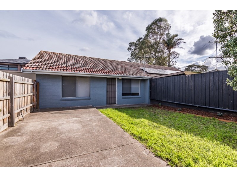 2/1 Reark Avenue, Noble Park VIC 3174