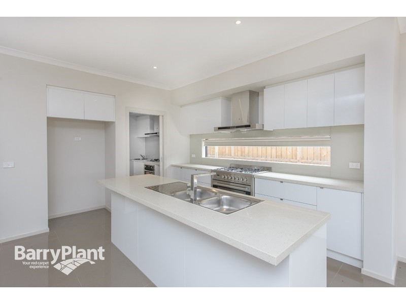 178 Clarendon Drive, Keysborough VIC 3173