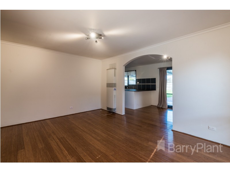 32 Fenton Court, Keysborough VIC 3173