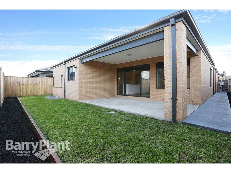 13 Ascot Place, Keysborough VIC 3173
