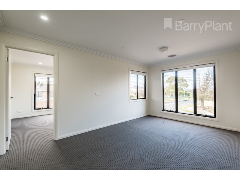 98 Heyington Cres, Noble Park North VIC 3174