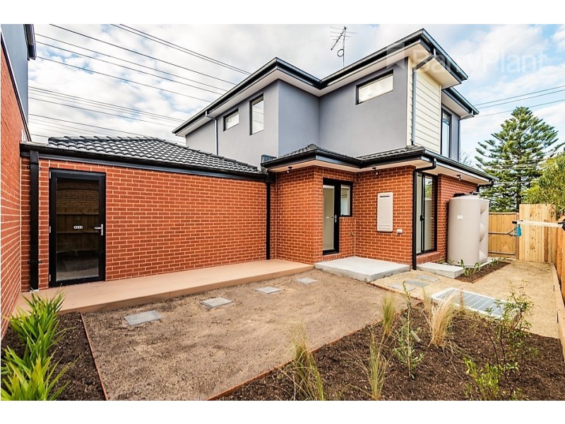98 Heyington Cres, Noble Park North VIC 3174