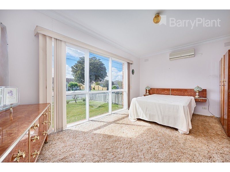10 Romsey Street, Noble Park VIC 3174