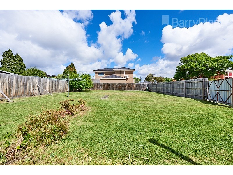 10 Romsey Street, Noble Park VIC 3174