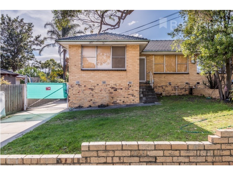 33a Kingswood Cres, Noble Park North VIC 3174