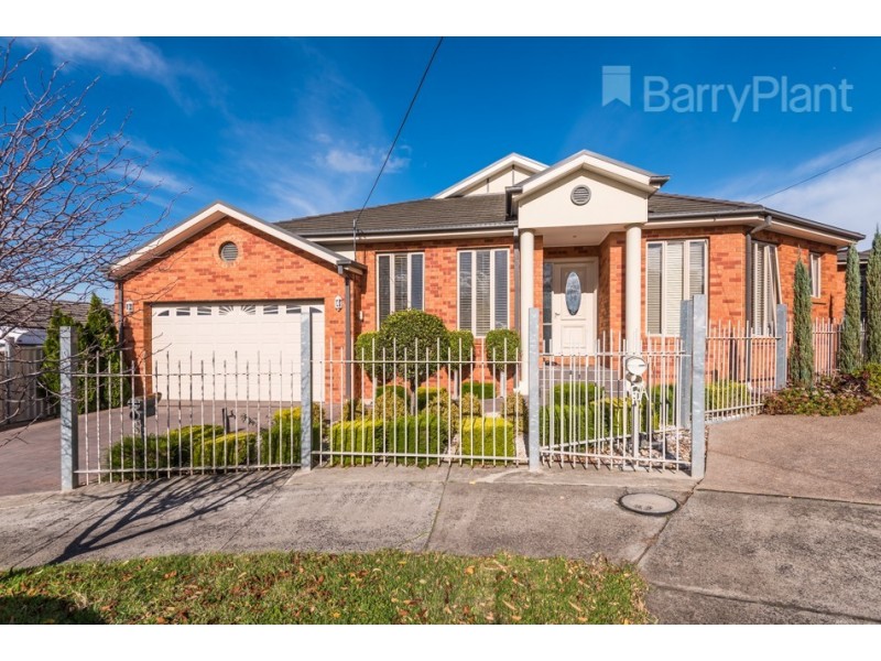 6 Sasha Place, Noble Park North VIC 3174
