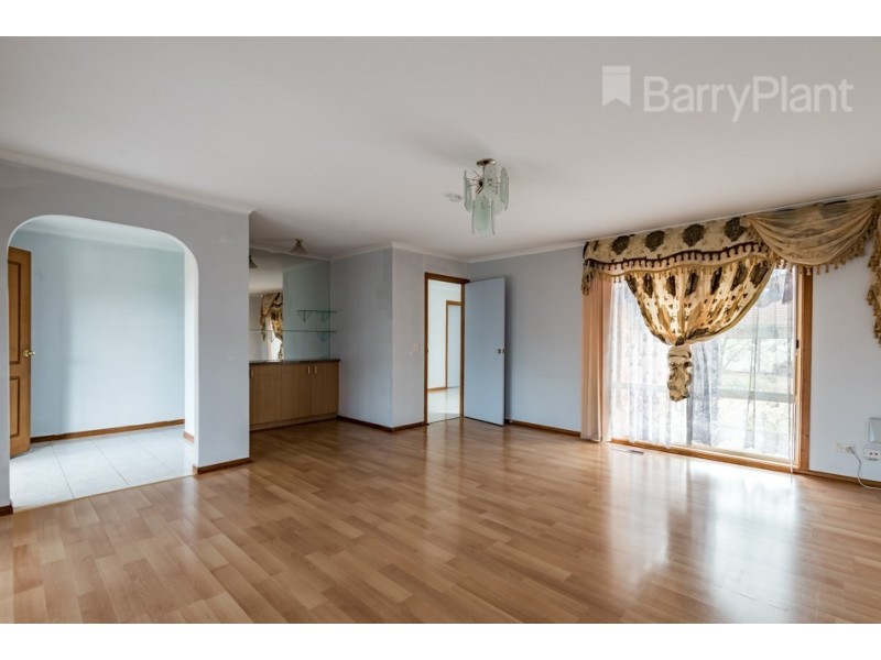 8 Maxwell Court, Noble Park VIC 3174