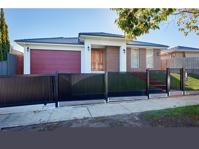 3 Whitehaven Cres, Noble Park North VIC 3174