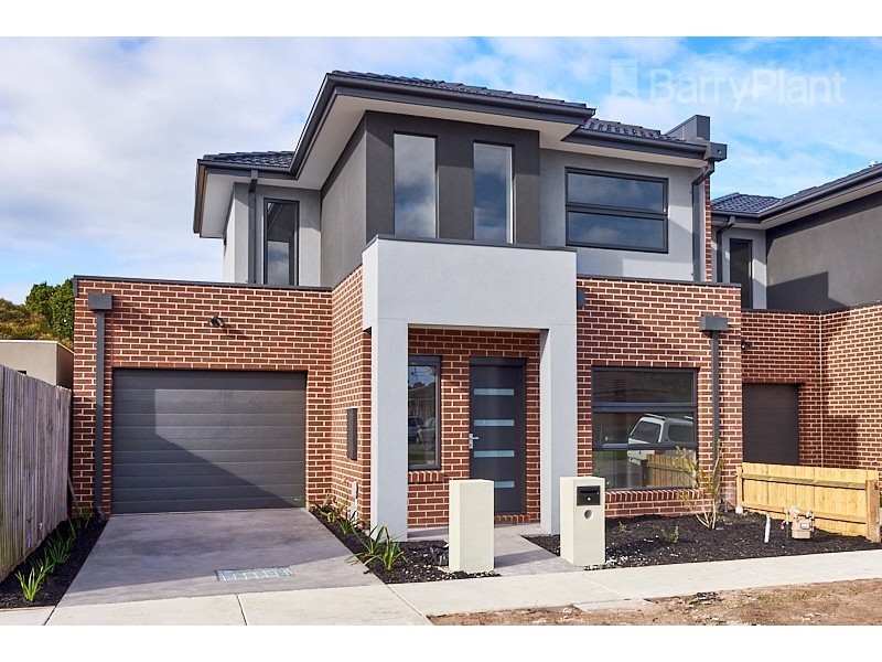 17B Dunvegan Crescent, Dandenong VIC 3175