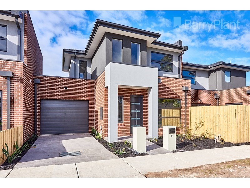 17A Dunvegan Crescent, Dandenong VIC 3175