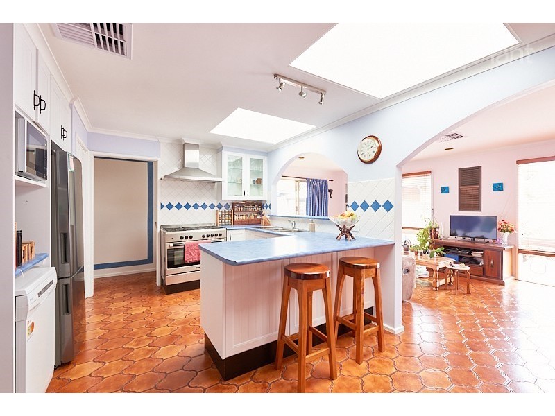 24 Vitis Ave, Noble Park VIC 3174