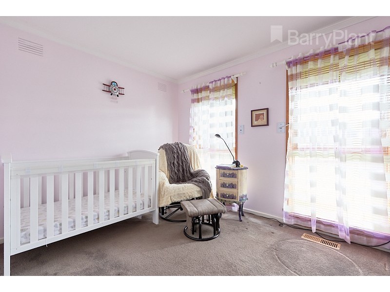 24 Vitis Ave, Noble Park VIC 3174