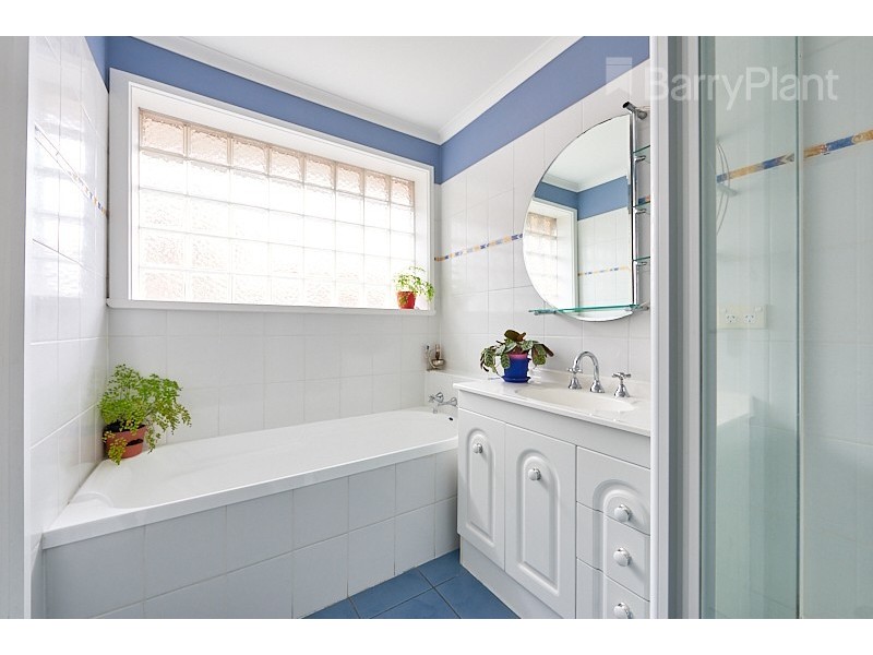 24 Vitis Ave, Noble Park VIC 3174