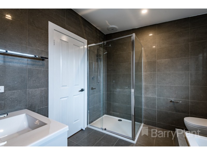 1 Fraser Street, Dandenong North VIC 3175